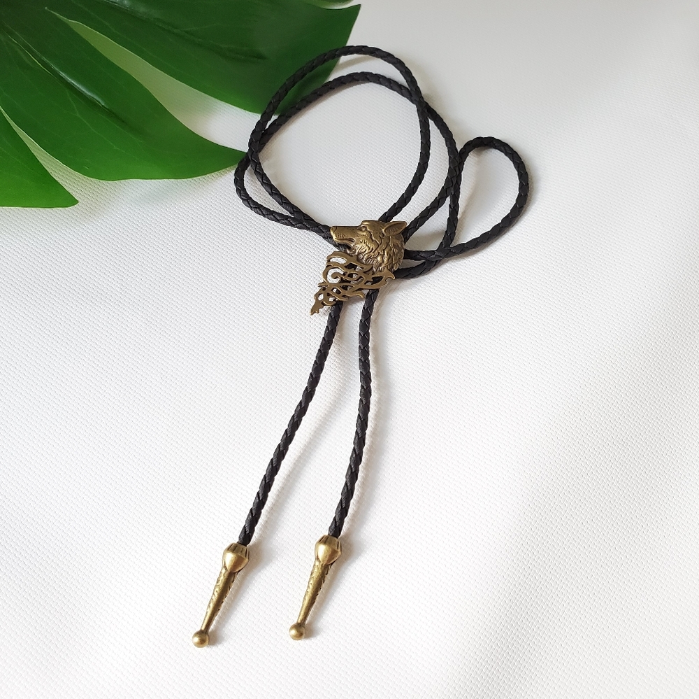 Wolf Western Bolo Tie Hat Necklace Accessory
